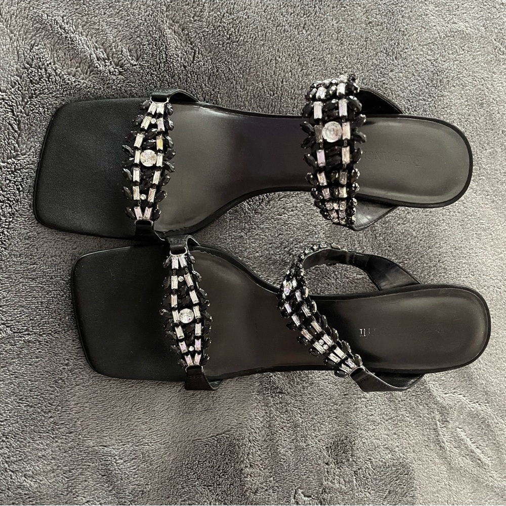 Dress shoes/sandals